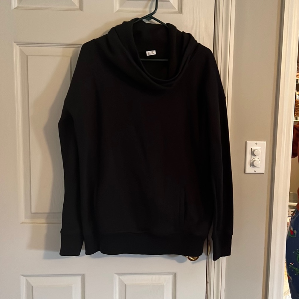 Like New Zyia sweatshirt
